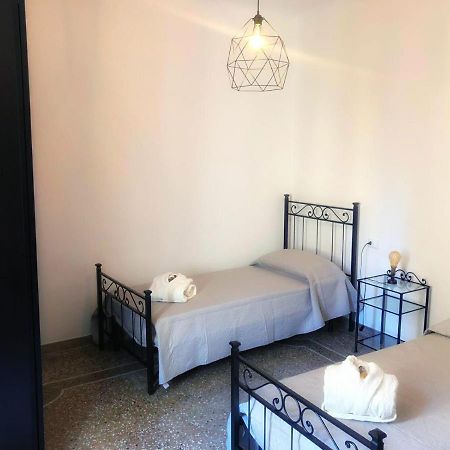 Ca' Del Mare Apartment Боляско Екстериор снимка
