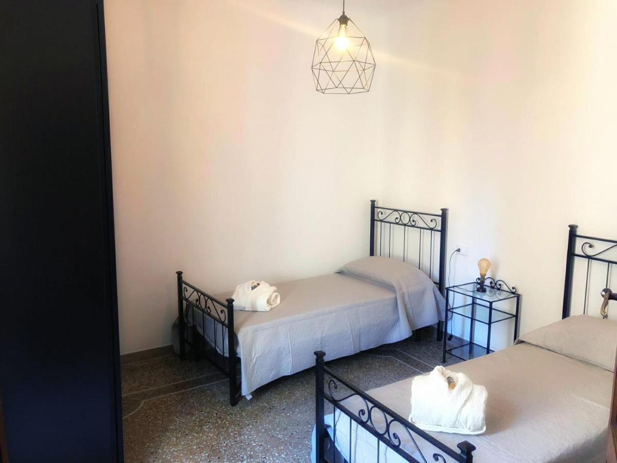 Ca' Del Mare Apartment Боляско Екстериор снимка