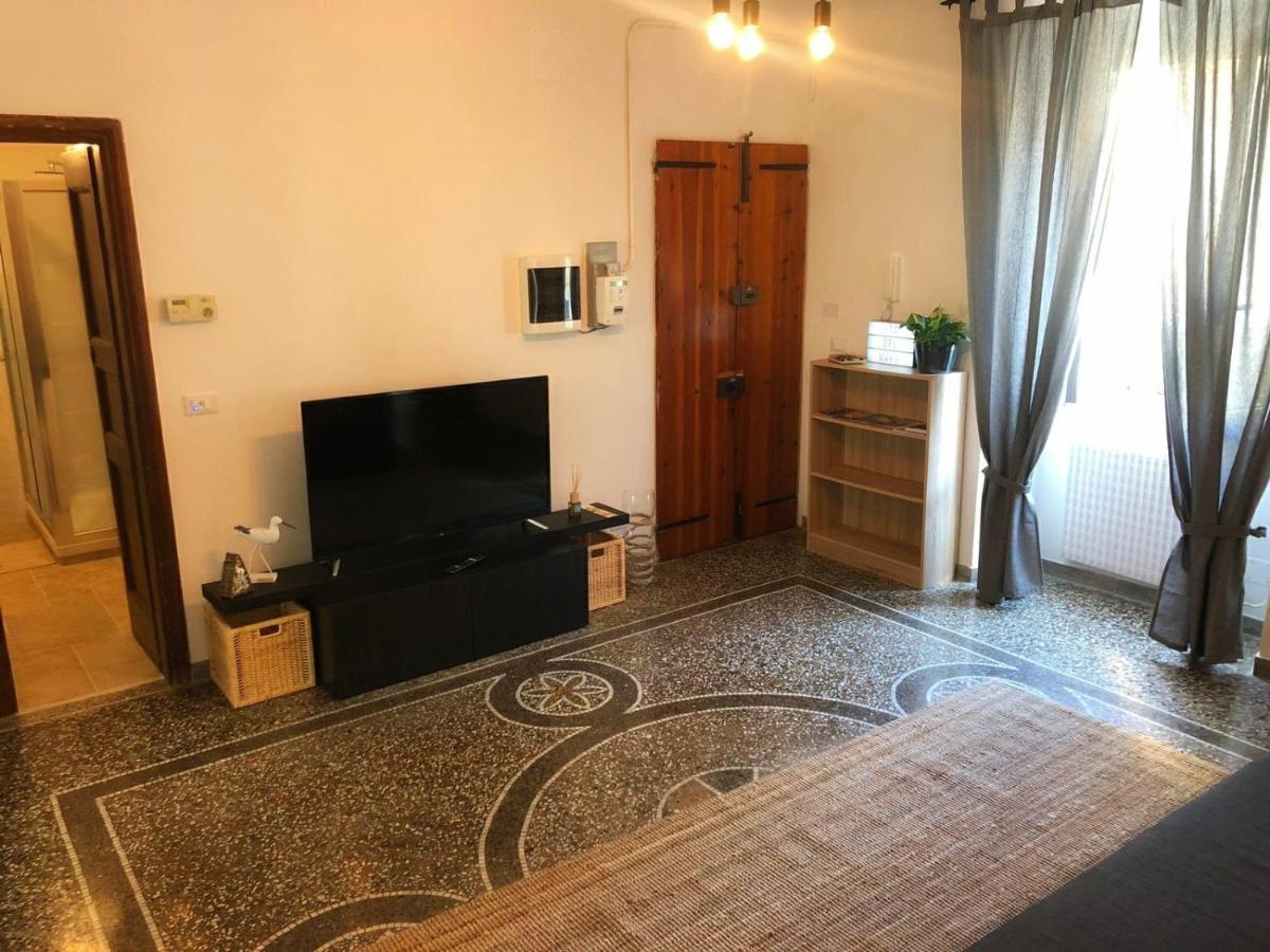 Ca' Del Mare Apartment Боляско Екстериор снимка